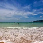 2 Bedrooms Beachfront Apartment In Patong