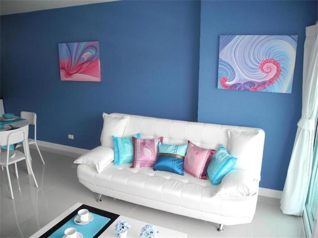 2 Bedrooms Beachfront In * Patong