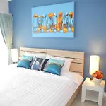 2 Bedrooms Beachfront Apartment In Patong